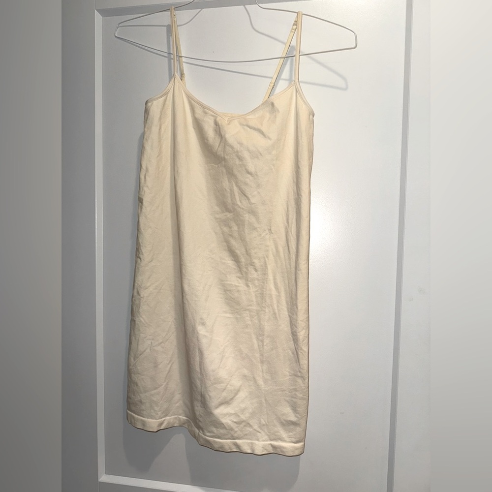 NWOT- Free People Intimately Cream V-Neck Spaghetti Strap Slip Dress Size M/L